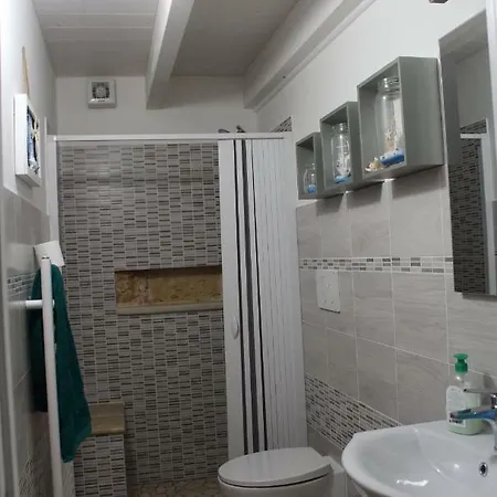 Casa Vacanze: Le Tre Stelle Apartment