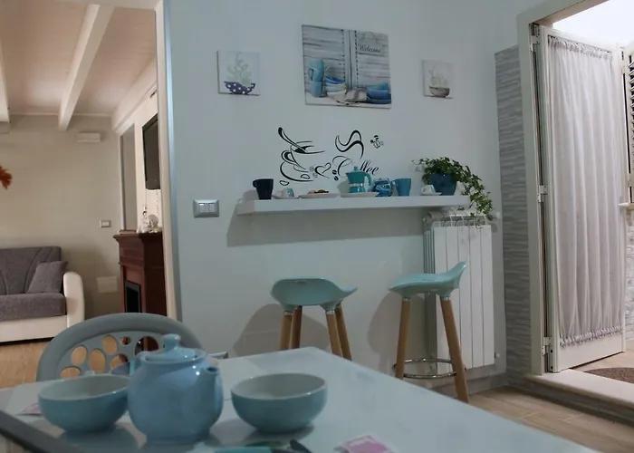 Casa Vacanze: Le Tre Stelle 아파트 *